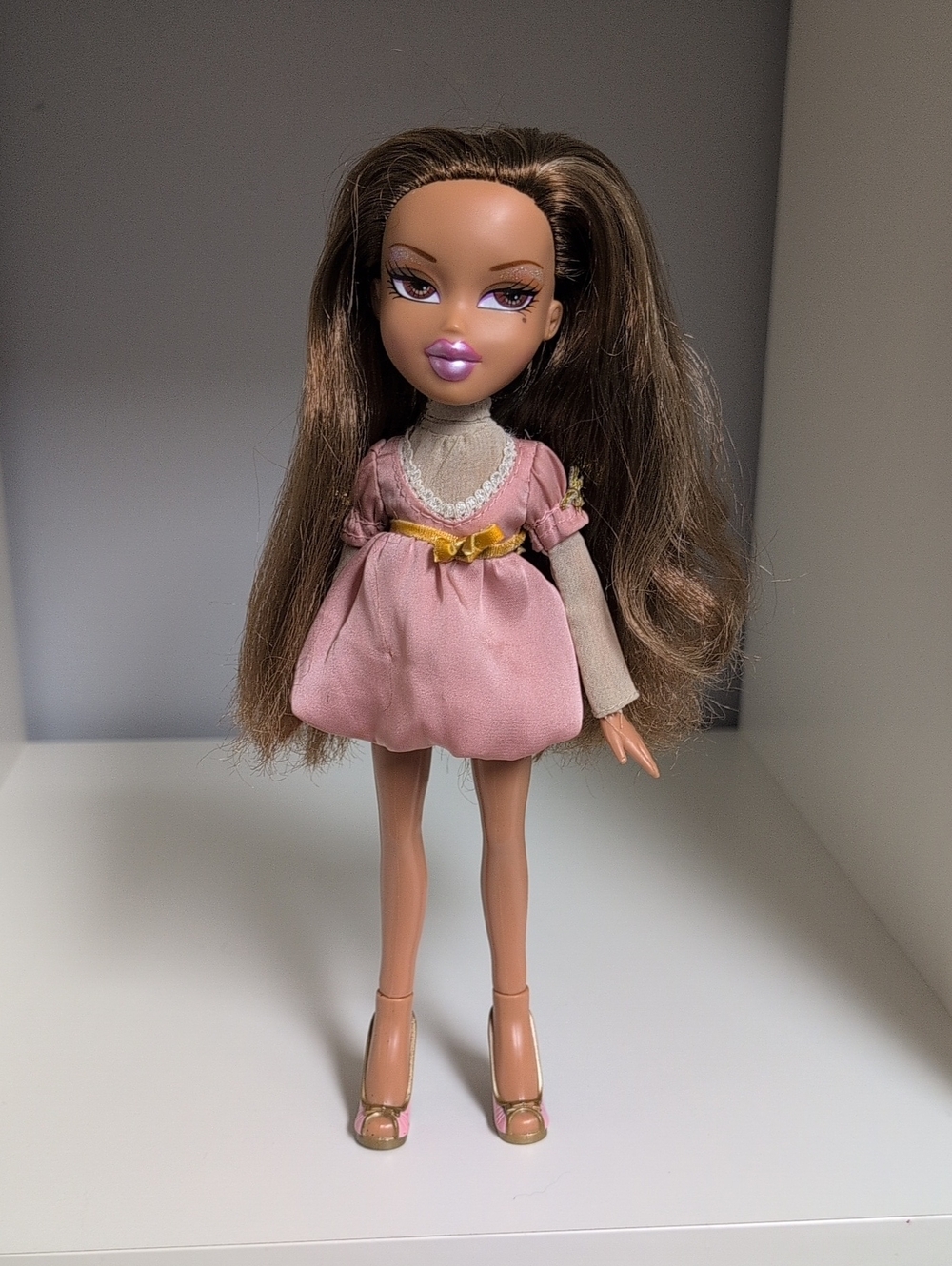 BRATZ Yasmin 2001 MGA Collectible Doll With Dress And Shoes